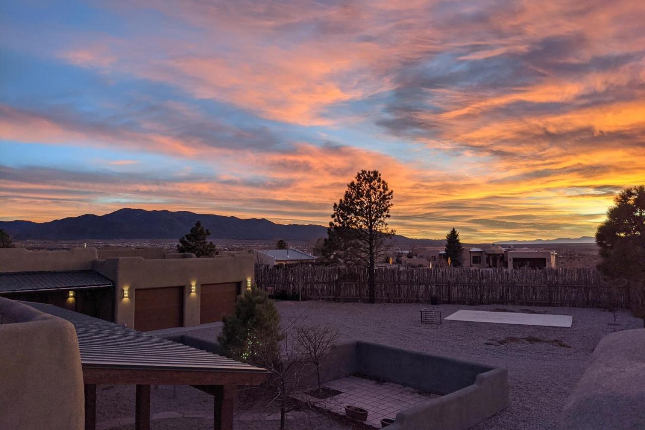 Cottam Pines A Taos Exterior foto